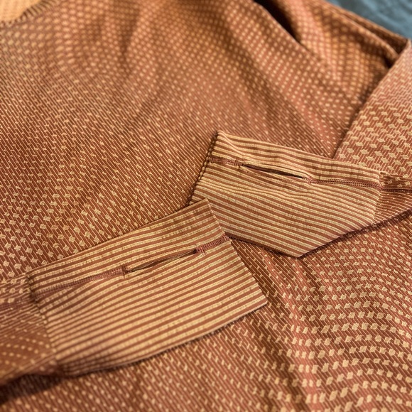 Lululemon Rest Less Pullover - Picture 5 of 5